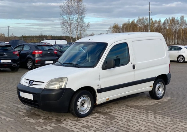 Peugeot Partner cena 2900 przebieg: 234385, rok produkcji 2008 z Bartoszyce małe 301